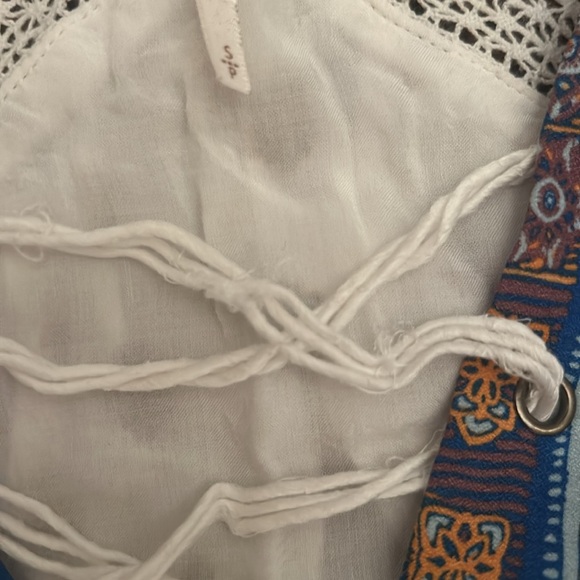 FREE PEOPLE size small, good used condition. - Picture 5 of 7